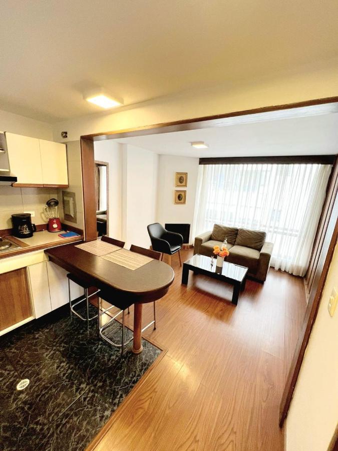 Acogedor Apartasuite Cerca Al Parque De La 93 Bogota Exterior photo