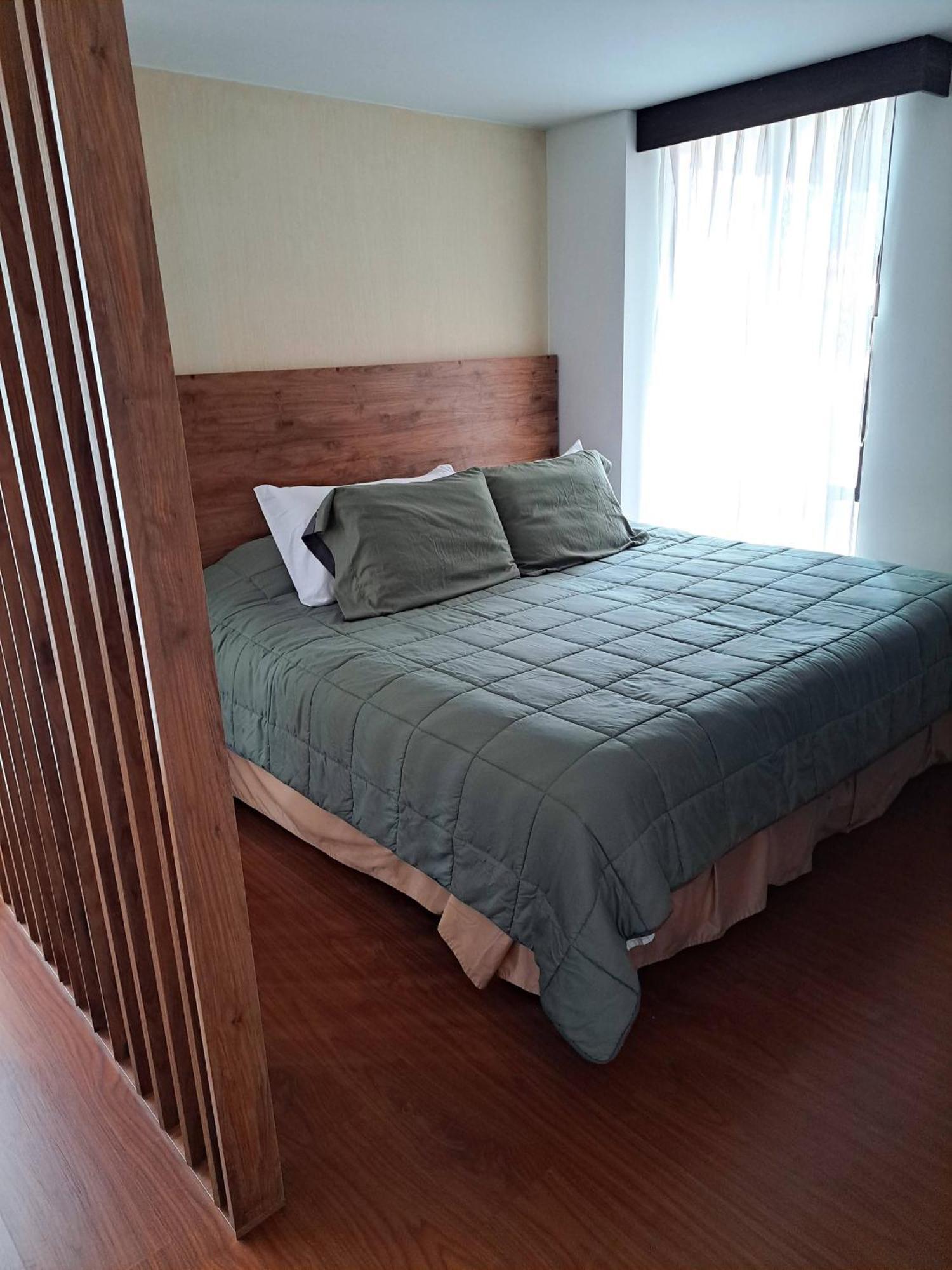 Acogedor Apartasuite Cerca Al Parque De La 93 Bogota Exterior photo